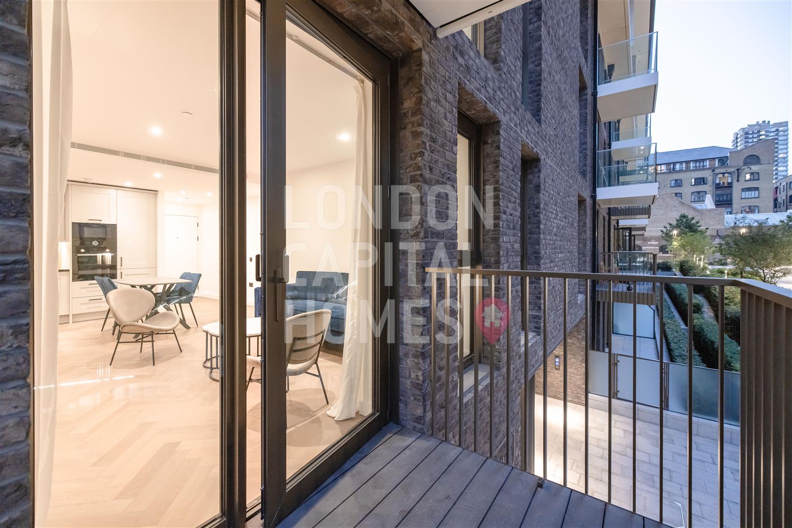 1 Merino Gardens, London